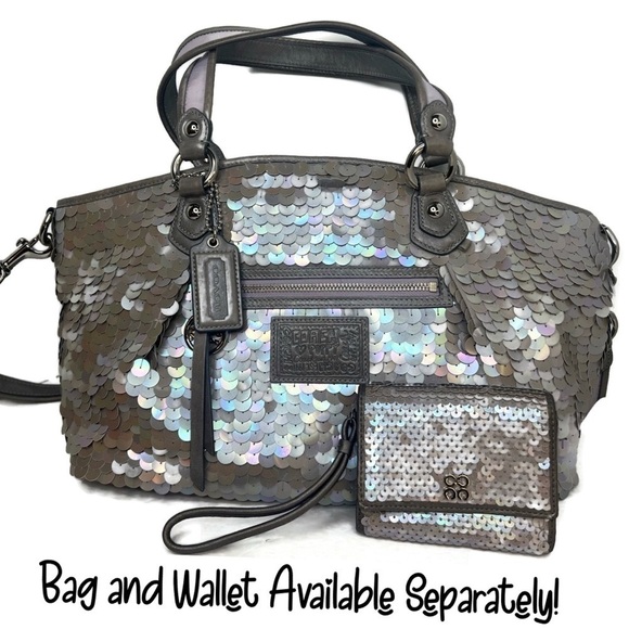 Coach Audrey Pearl Rocker Optic C Sequin Sequence Wristlet Wallet - Picture 11 of 11